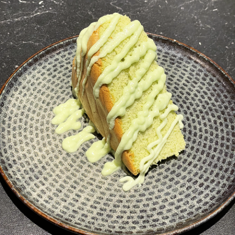 Pandan chiffon cake